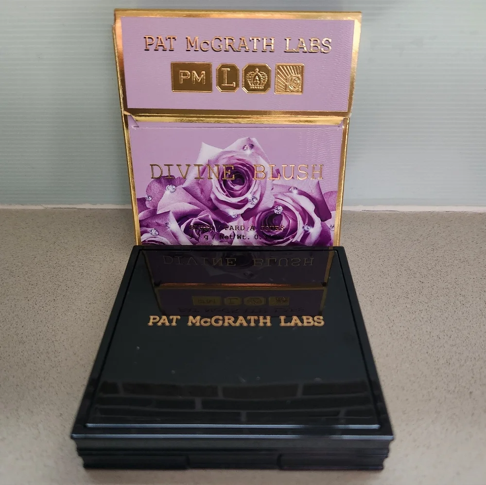 Pat McGrath labs Fetish Divine Blush -Fleurtatious **NEW